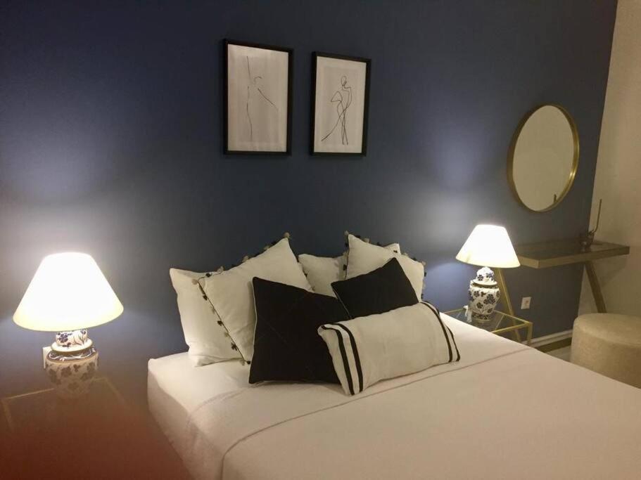 Center Of Old Town,2+1 Flat With Garden Daire